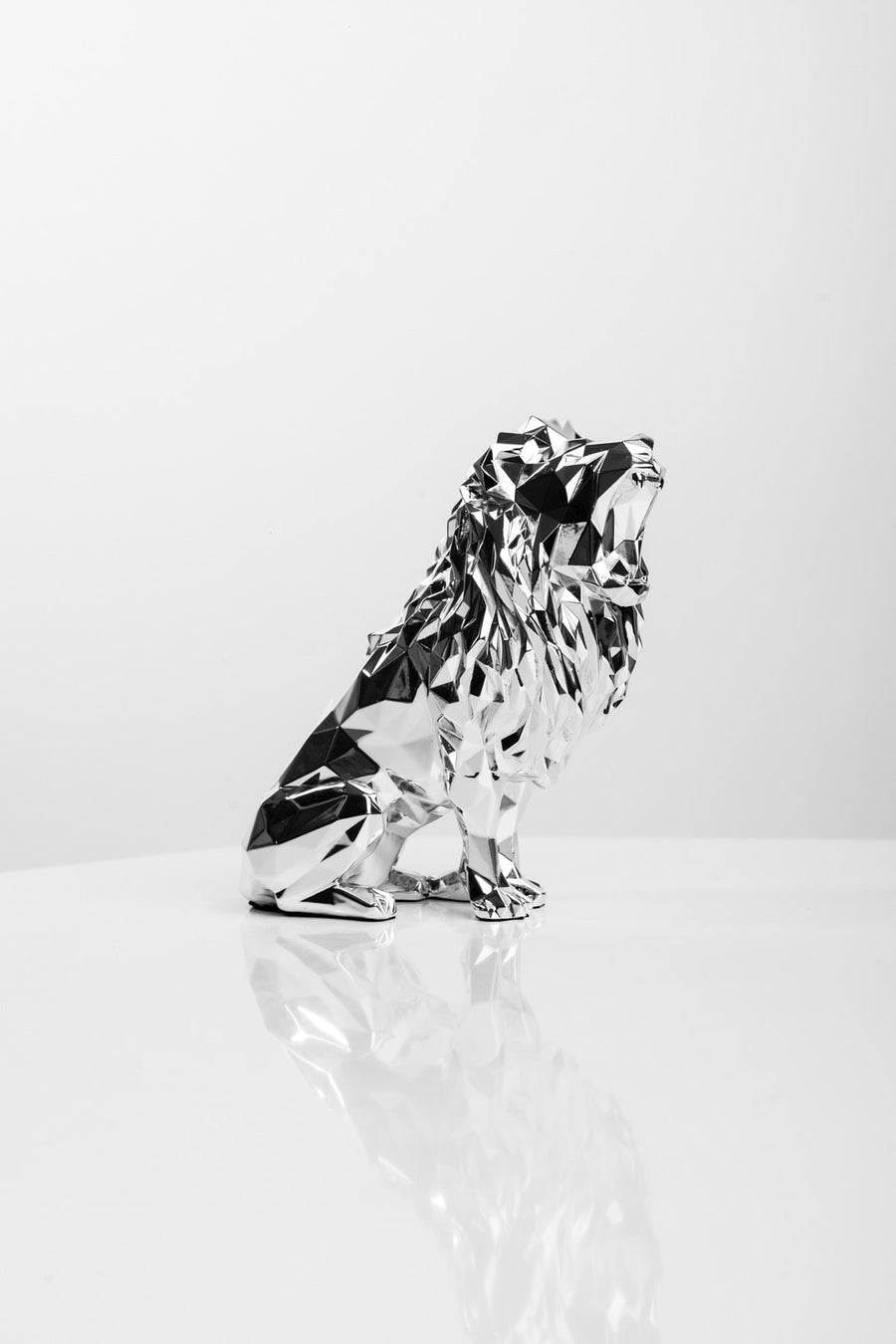 Roaring Lion — Silver Edition